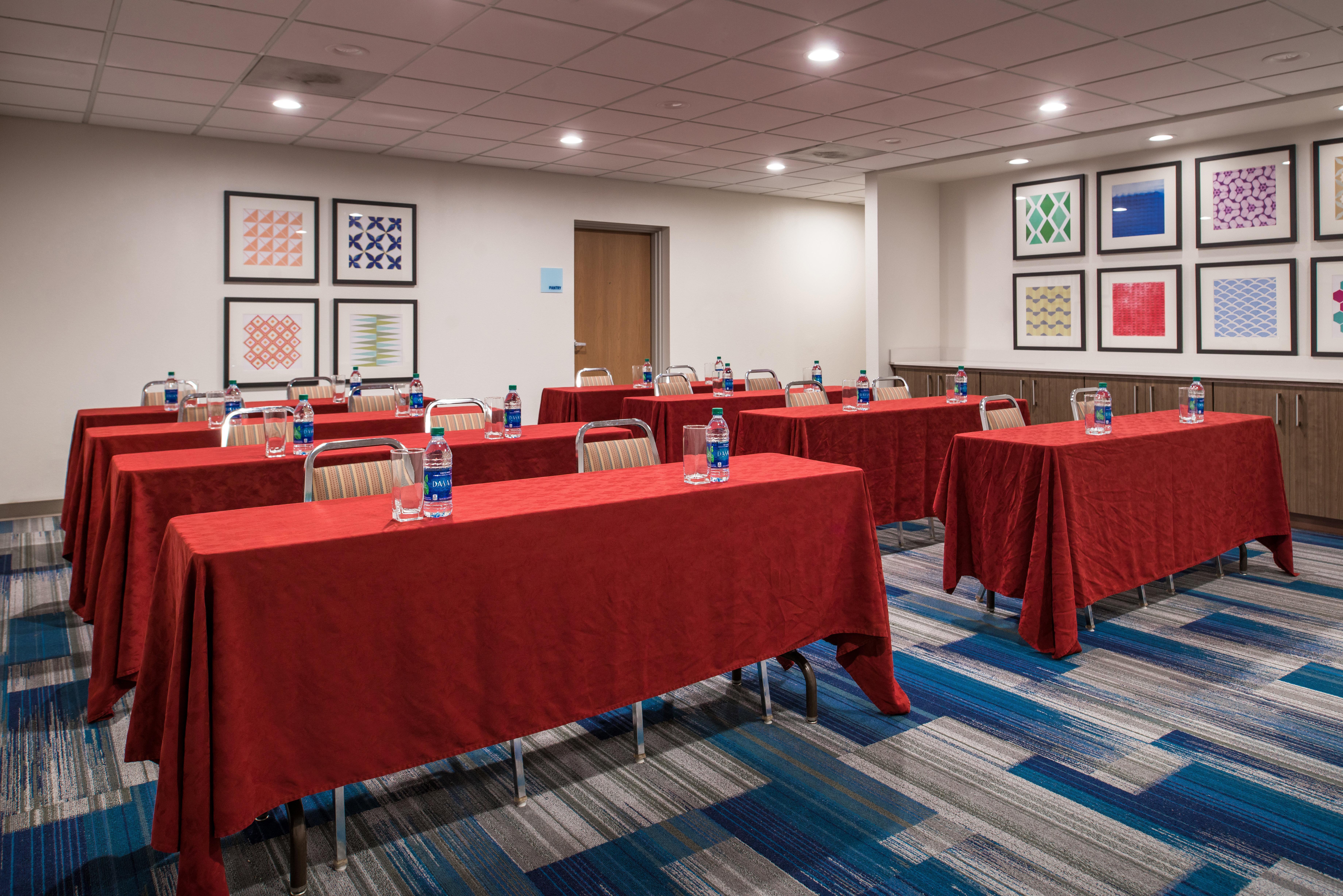 Holiday Inn Express Hotel & Suites Tampa-Anderson Road-Veterans Exp By Ihg West Chase Dış mekan fotoğraf