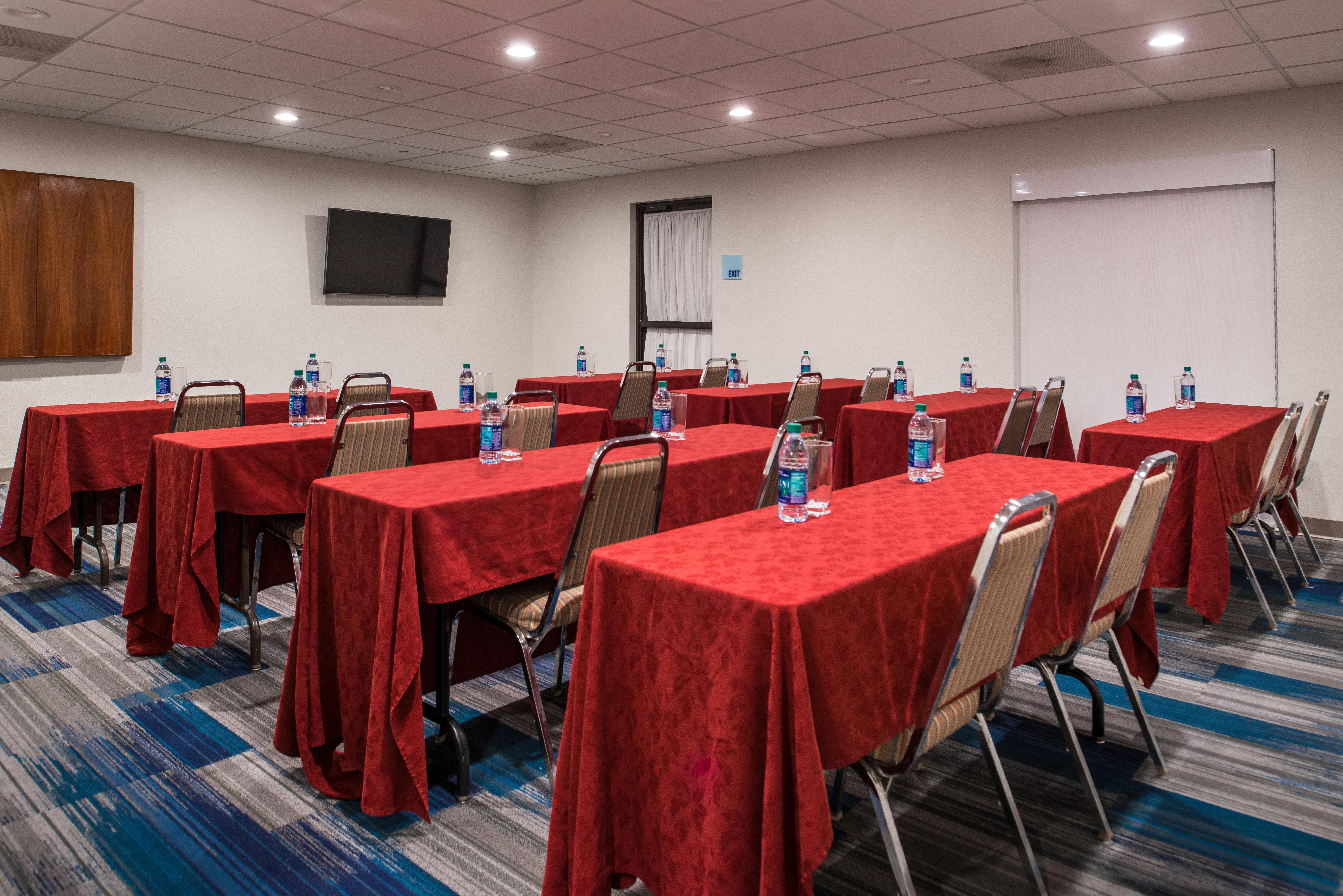 Holiday Inn Express Hotel & Suites Tampa-Anderson Road-Veterans Exp By Ihg West Chase Dış mekan fotoğraf